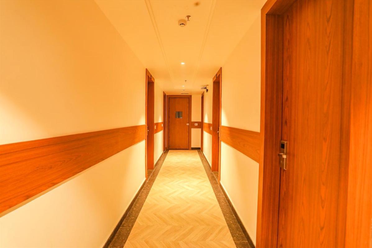 Hotel Swarn Bhoomi Kanpur Exterior foto