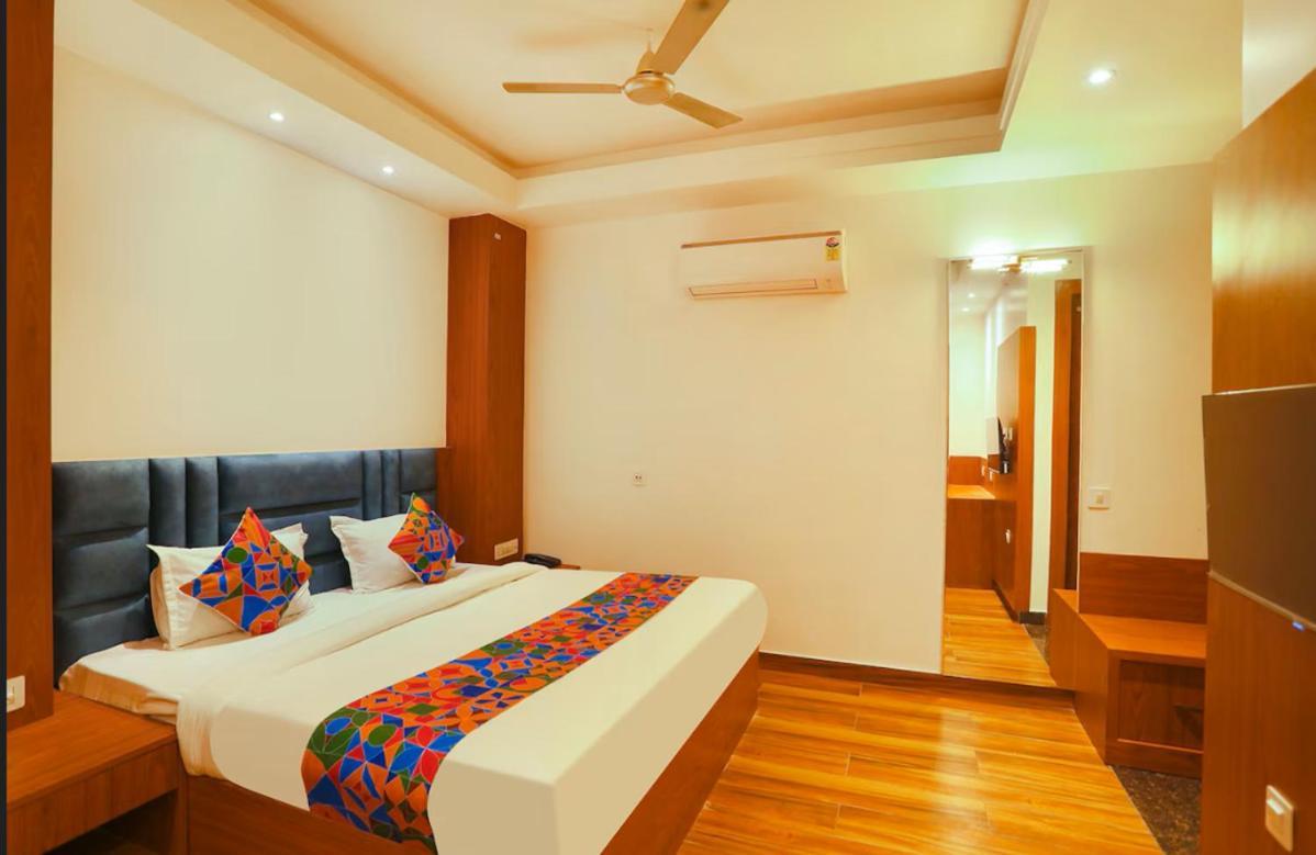 Hotel Swarn Bhoomi Kanpur Exterior foto